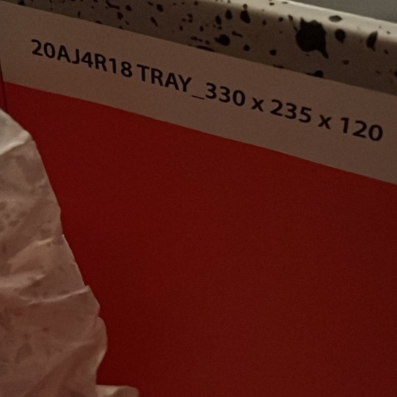 Jordan 4 Red Thunders - Picture 4 of 9